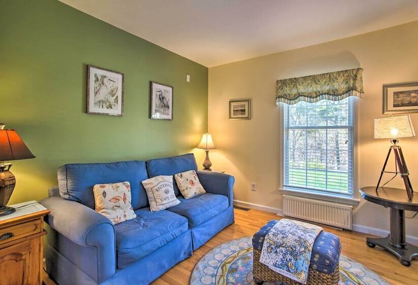 1 Mi To Beach: Home W/ Fire Pit & Bbq In Cape Cod!