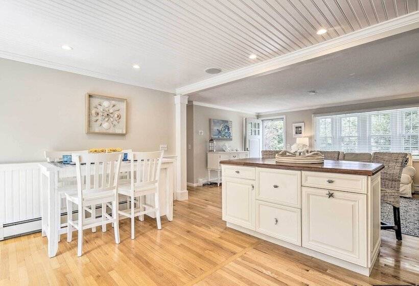 ~ 4 Mi To Dtwn: Chatham Home W/ Fire Pit