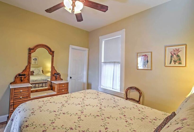 Central Colorado Springs Home W/ Alluring Backyard