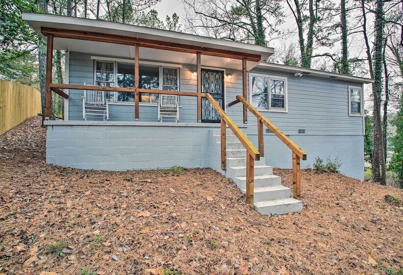 Centrally Located Hot Springs Home W/ Deck!