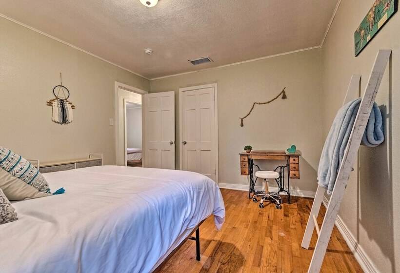 Centrally Located Hot Springs Home W/ Deck!