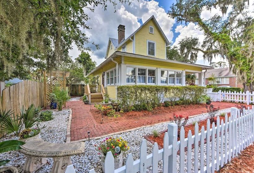 Historic Green Cove Springs Home   Walk To Coast!