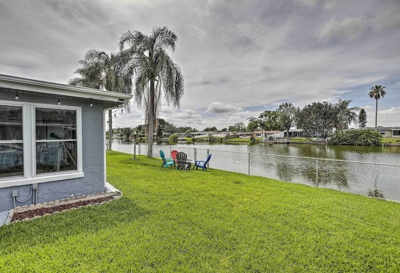 Charming Home W/ Patio, 7 Mi To Sunset Beach!