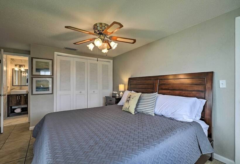 Charming Home W/ Patio, 7 Mi To Sunset Beach!