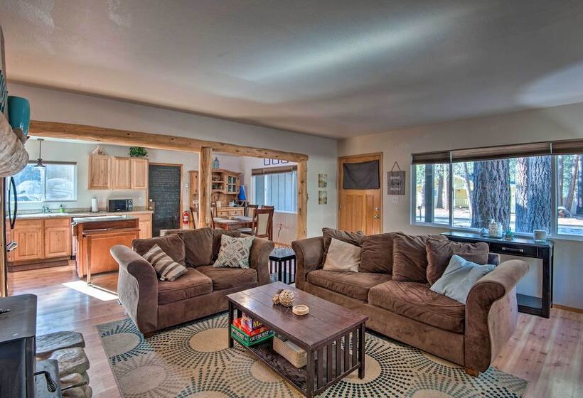 Cozy Mountain Cabin ~ 7 Mi To Heavenly Ski Resort!