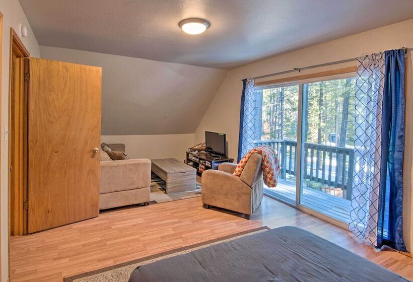 Cozy Mountain Cabin ~ 7 Mi To Heavenly Ski Resort!