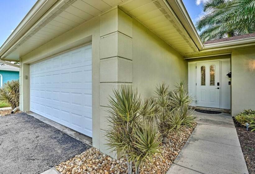 Charming Naples Home W/ Patio ~ 5 Mi To Beach