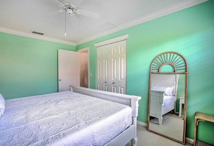 Charming Naples Home W/ Patio ~ 5 Mi To Beach