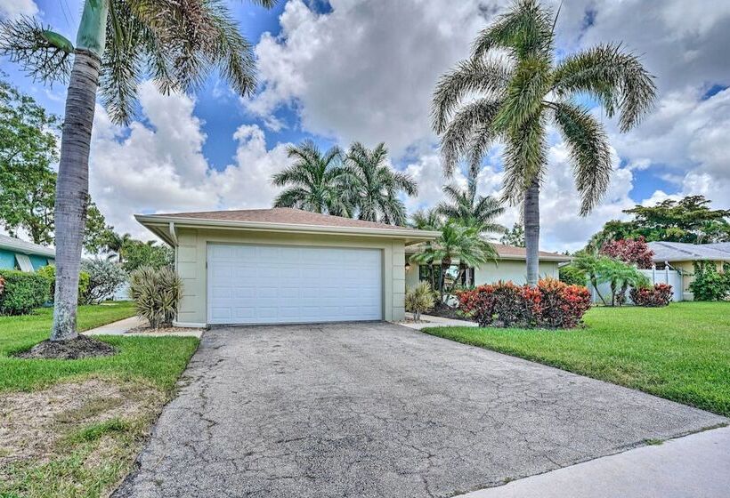 Charming Naples Home W/ Patio ~ 5 Mi To Beach