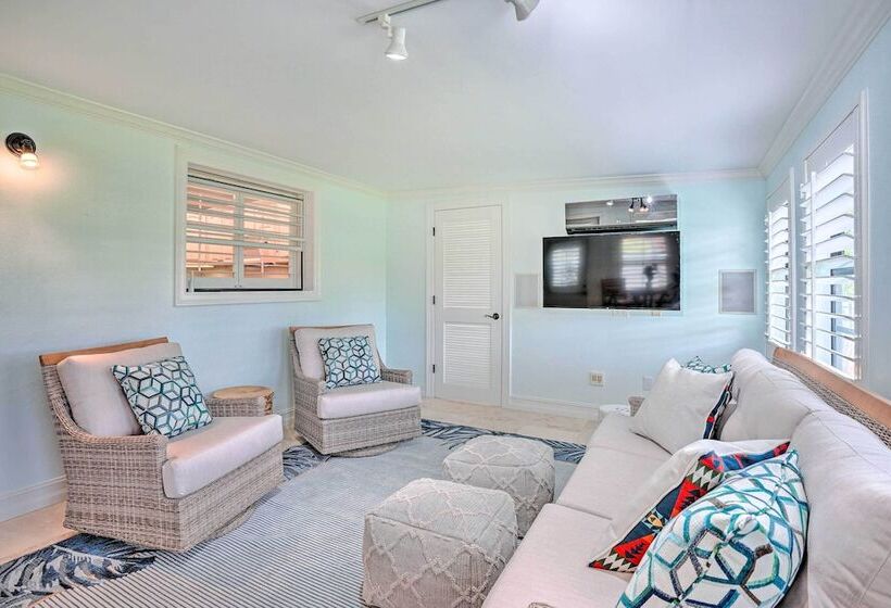 Charming Naples Home W/ Patio ~ 5 Mi To Beach