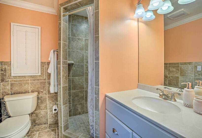 Charming Naples Home W/ Patio ~ 5 Mi To Beach