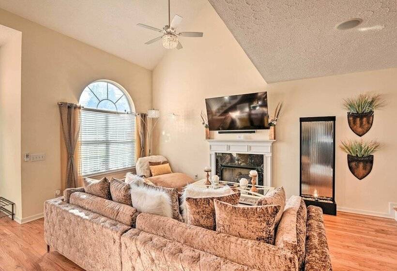 Charming Nashville Home ~ 6 Mi To Downtown!