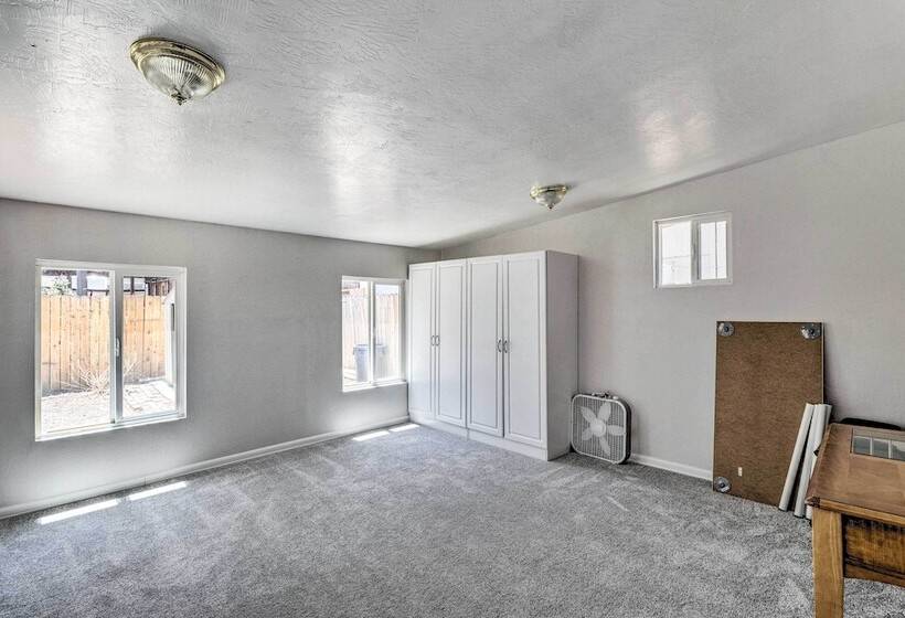 Reno Home W/ Deck: 1 Mi To Riverwalk District!