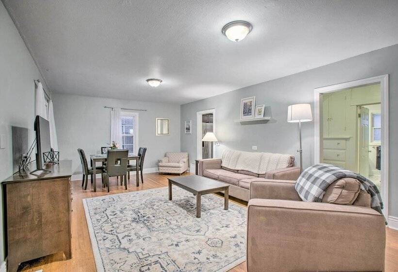 Walkable Neighborhood: Family Home In Wheat Ridge