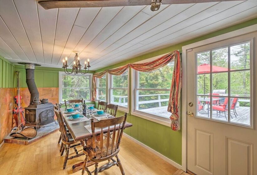 Charming Wilmington Cabin, 8 Mi. To Mt Snow!