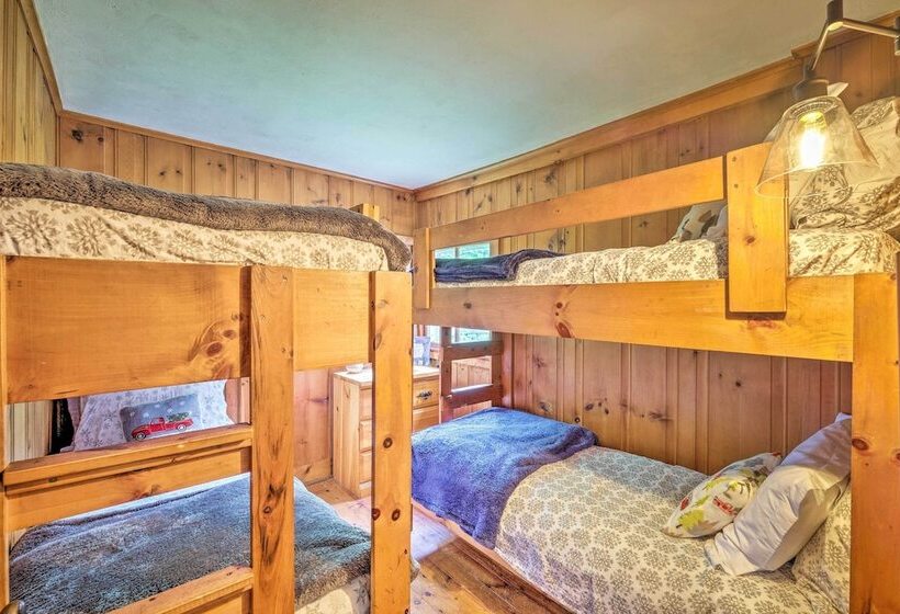 Charming Wilmington Cabin, 8 Mi. To Mt Snow!