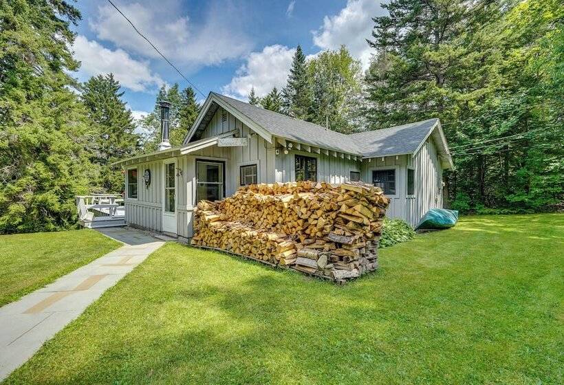 Charming Wilmington Cabin, 8 Mi. To Mt Snow!