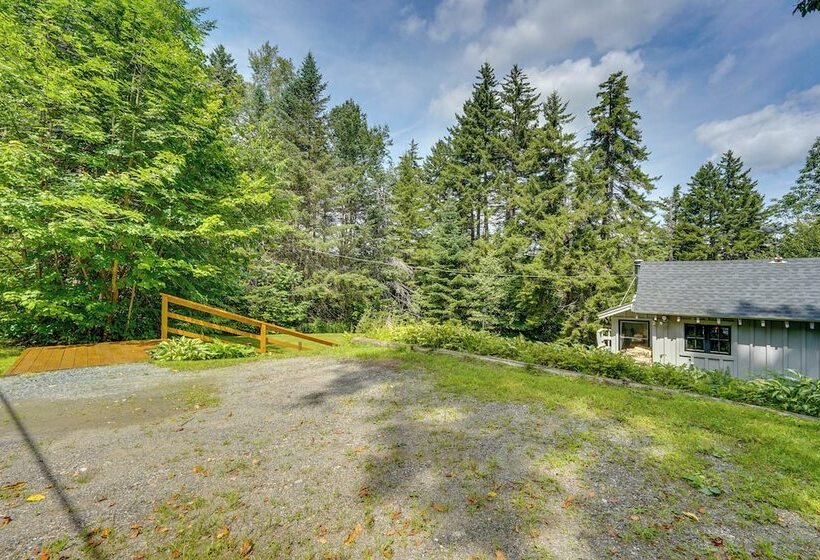 Charming Wilmington Cabin, 8 Mi. To Mt Snow!
