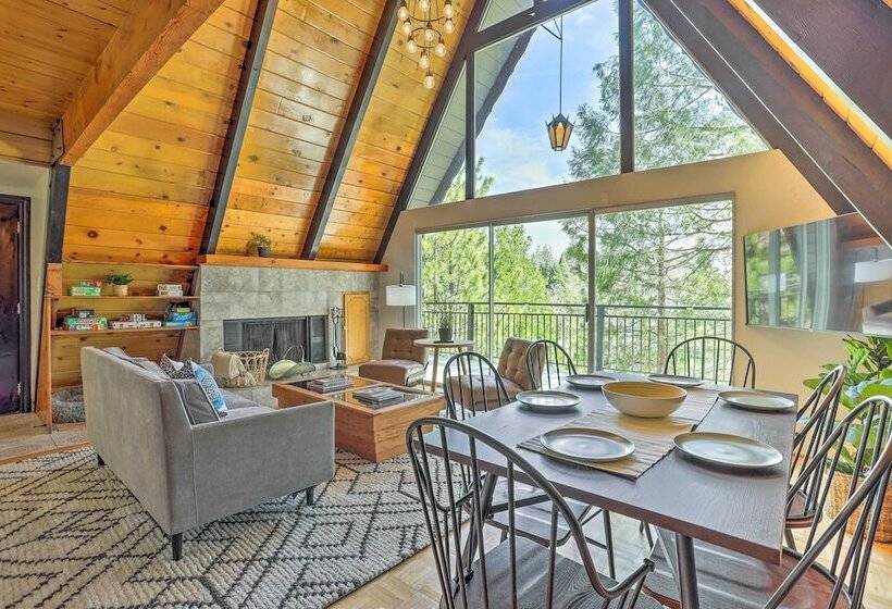 Chic A Frame Treehouse   3 Mi To Village!