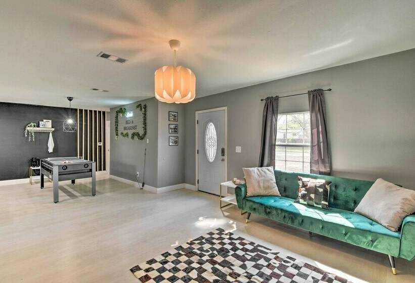 Chic Arlington Home < 2 Mi To Cowboys Stadium