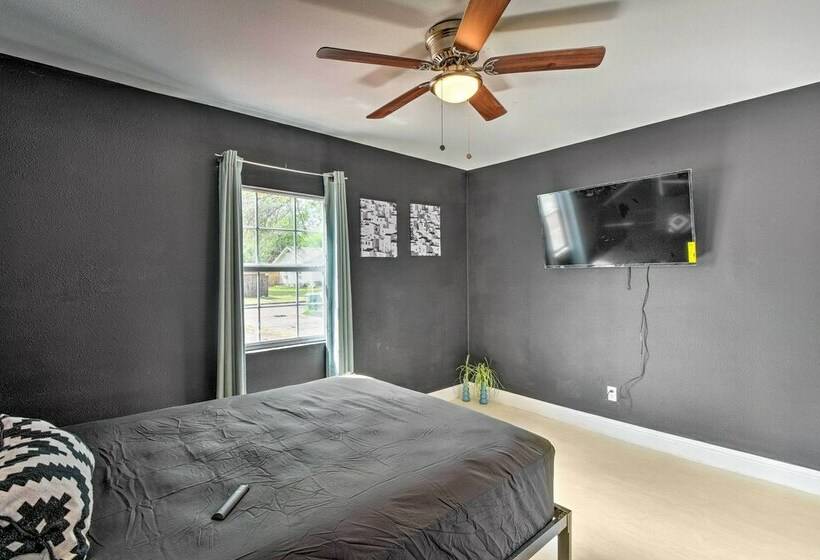 Chic Arlington Home < 2 Mi To Cowboys Stadium