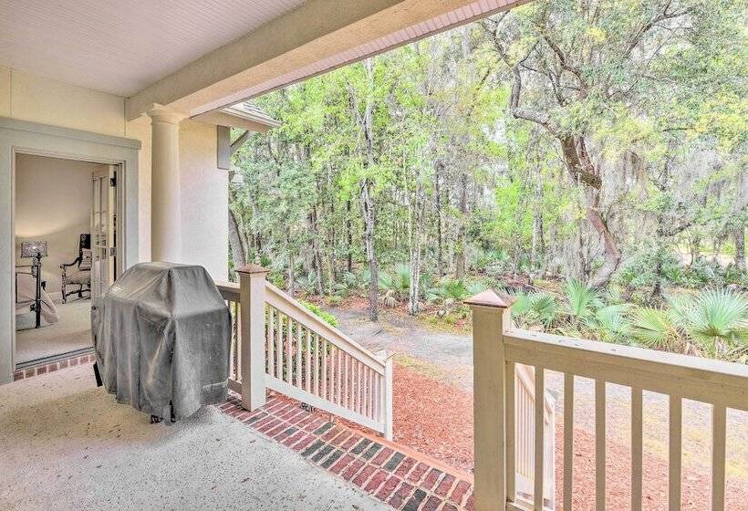 7 Mi To Beach: Bluffton Cottage W/ Furnished Patio