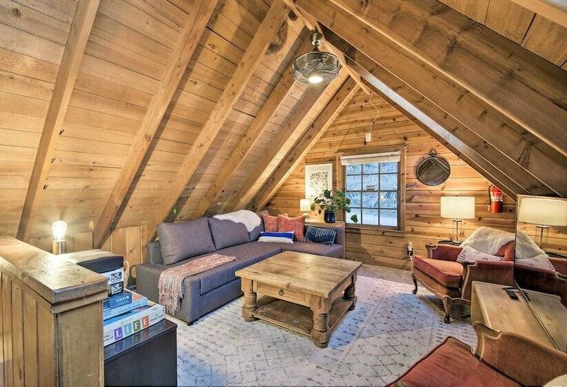 Chic Lake Arrowhead Cabin W/ Deck: 2 Mi To Village