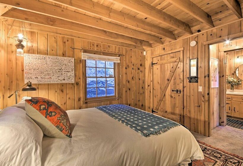 Chic Lake Arrowhead Cabin W/ Deck: 2 Mi To Village