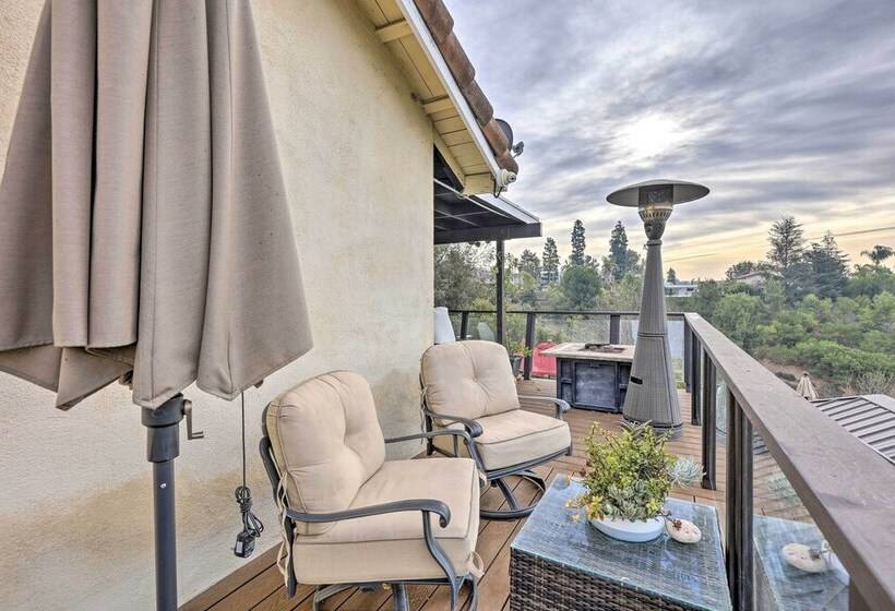 Chic Whittier Oasis: Private Pool, Hot Tub & Grill