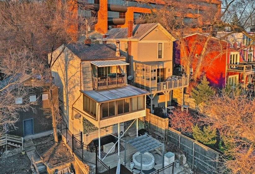 Cincinnati Home, Patio W/ Downtown Views!