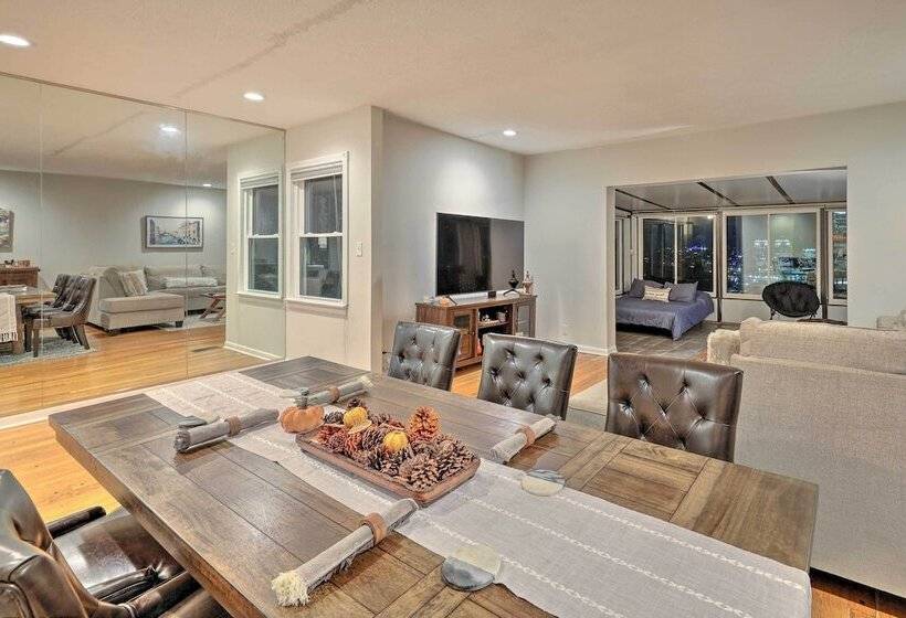 Cincinnati Home, Patio W/ Downtown Views!