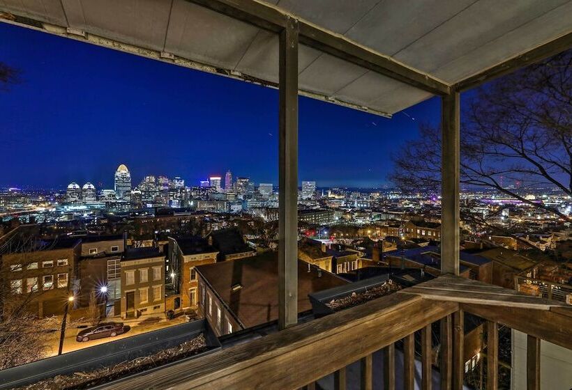 Cincinnati Home, Patio W/ Downtown Views!