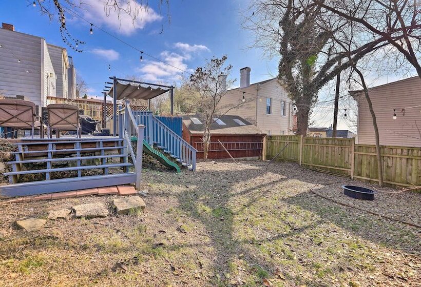 Cincinnati Home W/ Deck & Private Hot Tub!