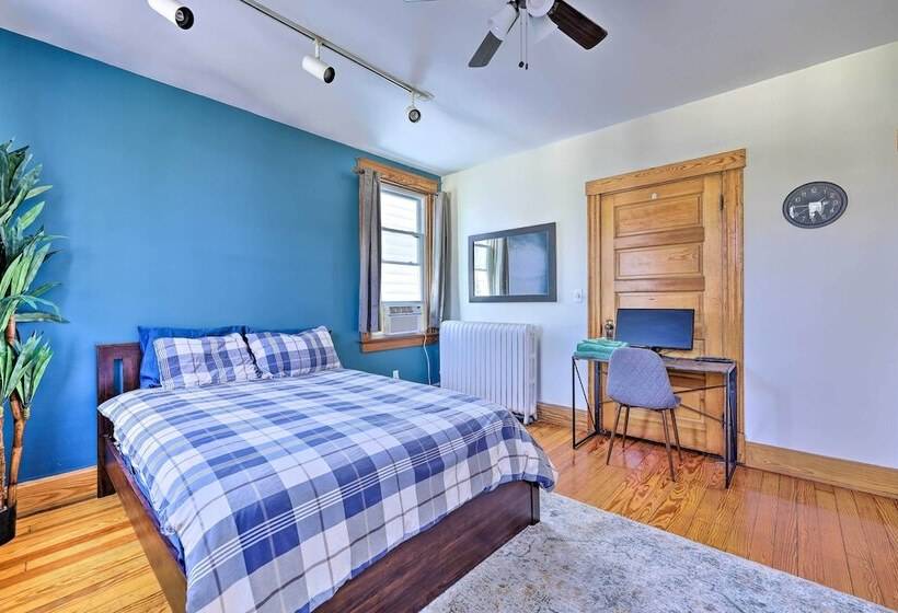 Cincinnati Home W/ Deck & Private Hot Tub!