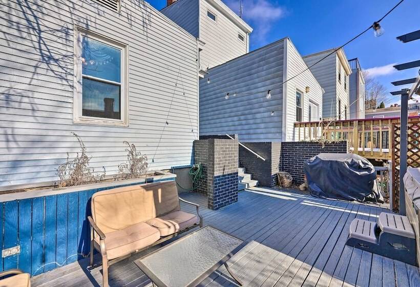 Cincinnati Home W/ Deck & Private Hot Tub!