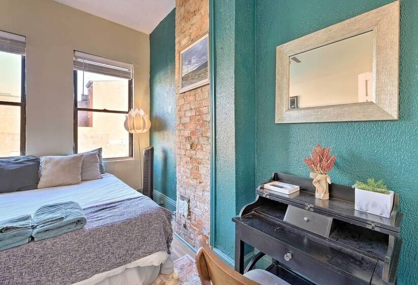 Cincinnati Retreat W/ Patio & Grill!