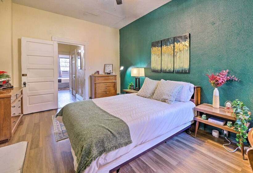 Cincinnati Retreat W/ Patio & Grill!