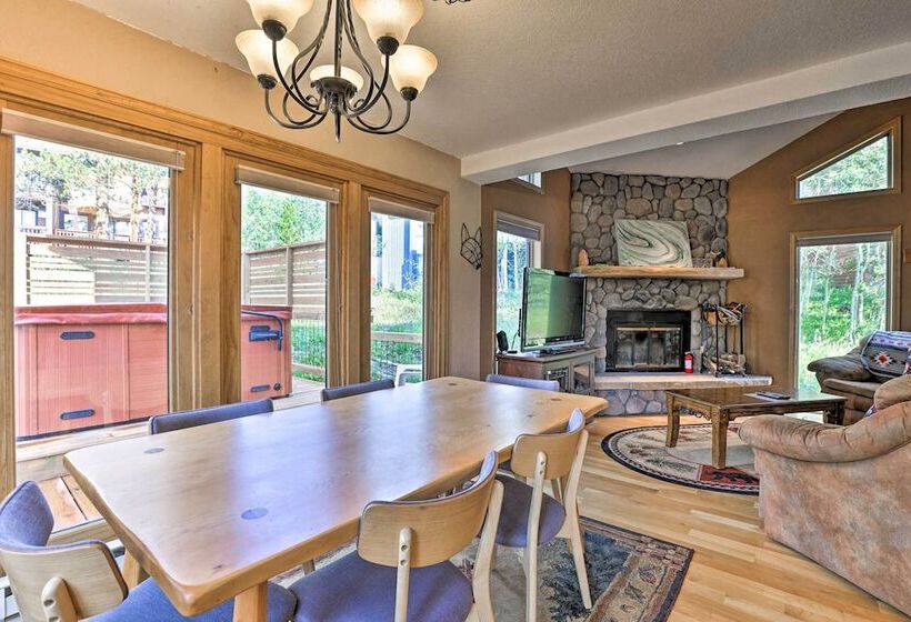 10 Mi To Keystone Resort: Cabin W/ Hot Tub!