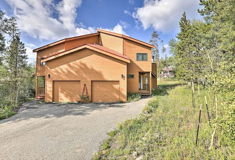 10 Mi To Keystone Resort: Cabin W/ Hot Tub!