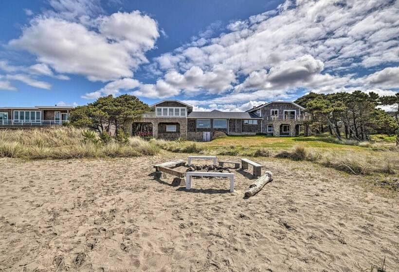 Coastal Oregon Retreat W/ Grill: 11 Mi To Astoria!