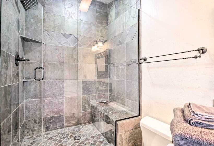 Mountain Views & Fire Pit: Granby Retreat!