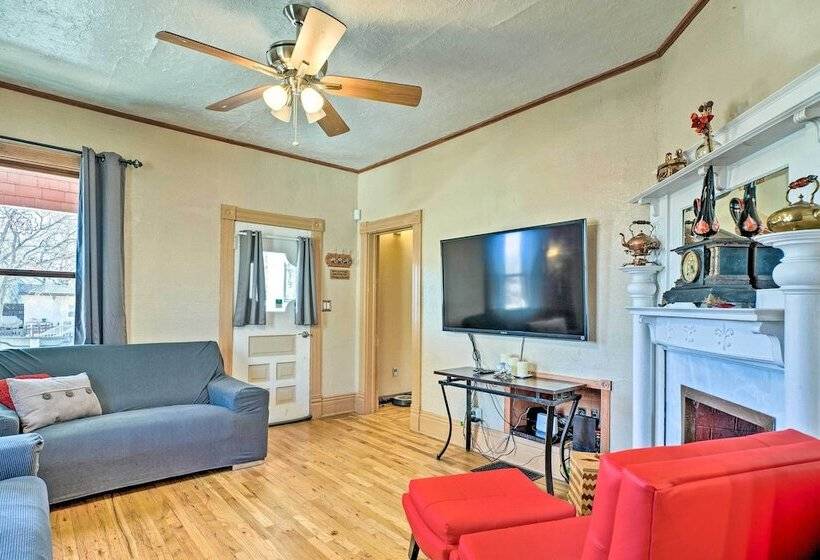 Colorado Springs Dwelling, Walk To Downtown!