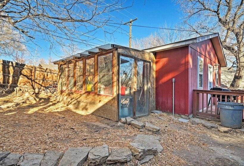 Colorado Springs Dwelling, Walk To Downtown!