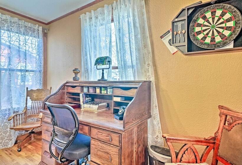 Colorado Springs Dwelling, Walk To Downtown!