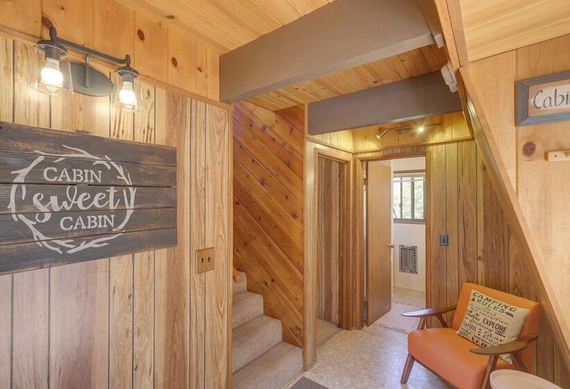 Colorful Alpine Cabin W/ Deck & Mountain View