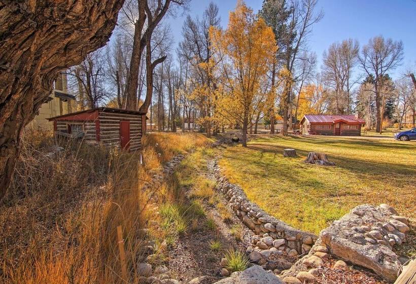 Cozy Colorado Cabin W/ Deck, Grill & River Access!