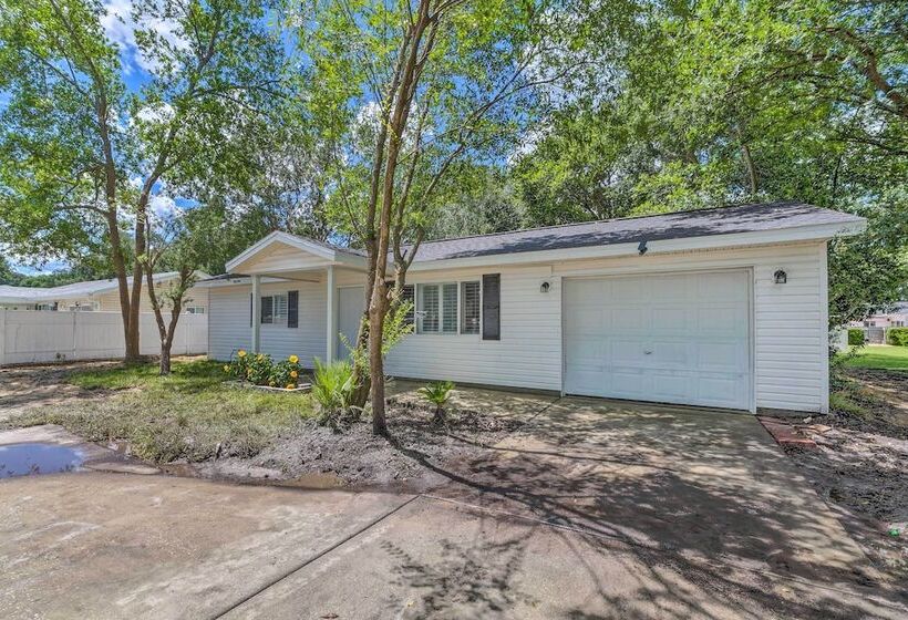 Cozy Home, ~ 8 Mi To World Equestrian Center