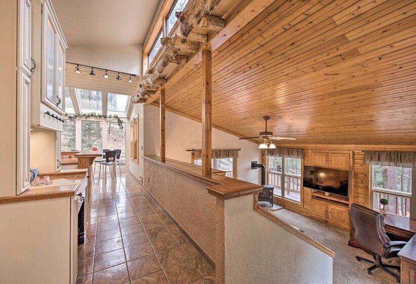 Cozy Home W/ Hot Tub   11 Mi To Rainbow Falls