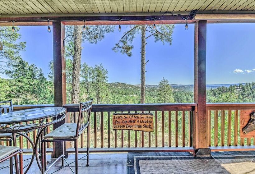 Cozy & Modern Ruidoso Cabin W/ Stellar Views!
