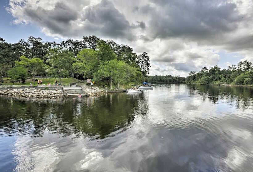 Cozy Obrien Home W/ Fire Pit & Patio Near Rivers!